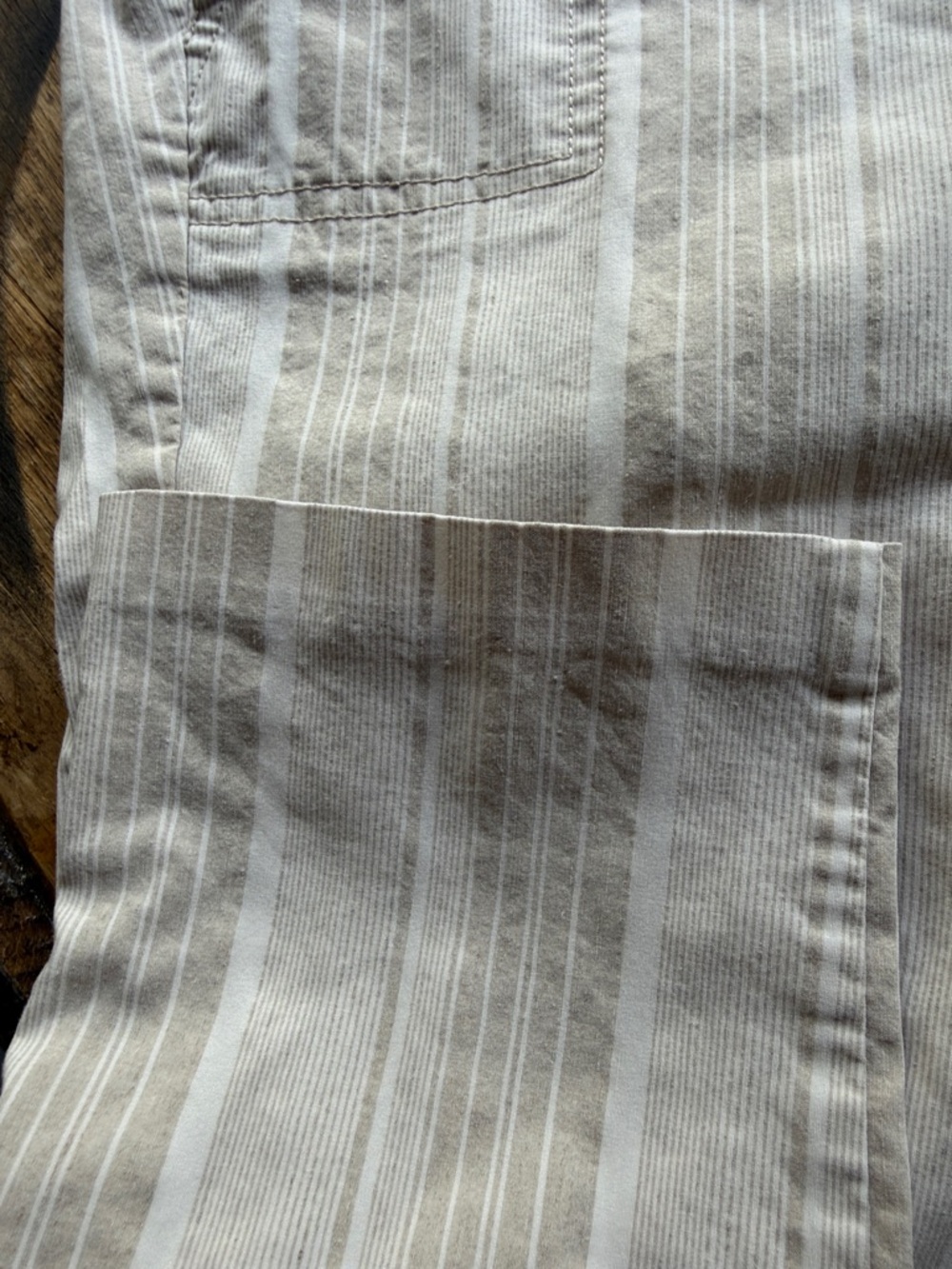 Soho Apparel Cream and Tan Striped Capris - Picture 4 of 8